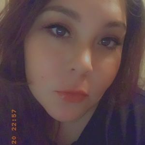 Meet your Posher, Mariela